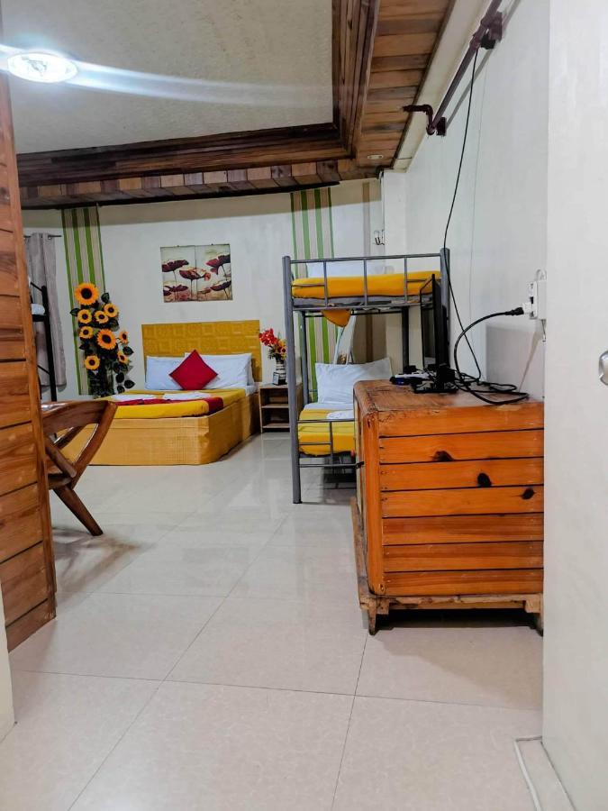 Bed and Breakfast Twentyfour- Seven Transient House Baguio City Exterior foto